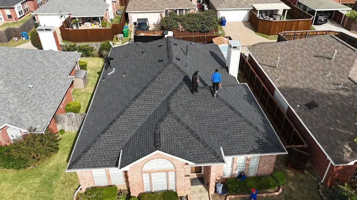 Commercial Roofing work in progress on a La Vergne property